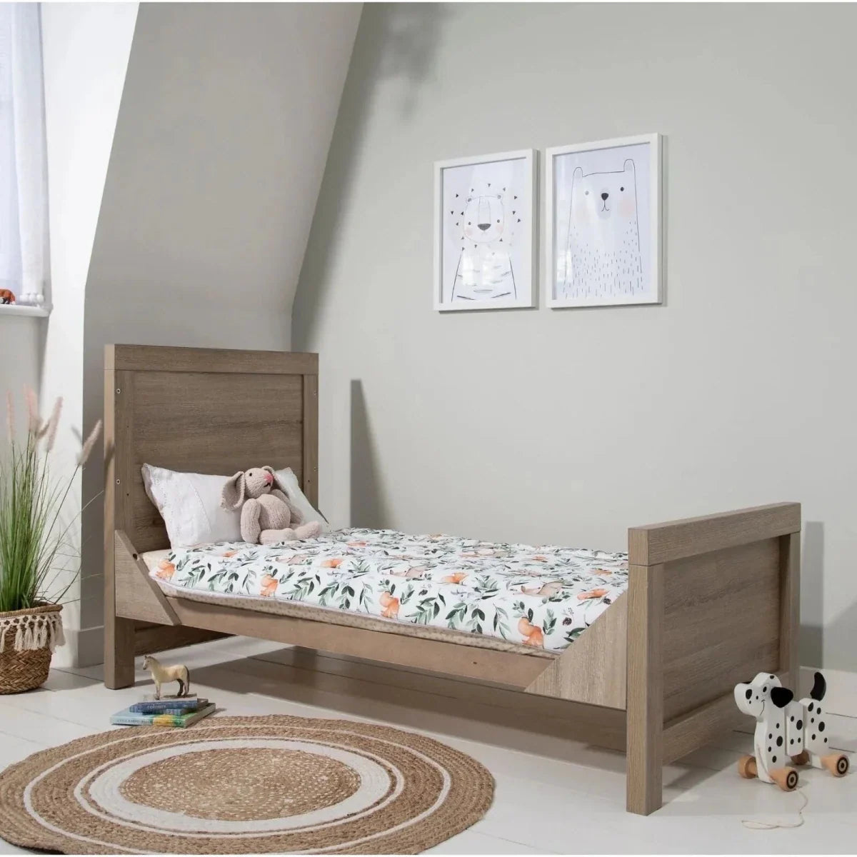 Tutti Bambini Modena 3-in-1 Cot Bed - White/Oak