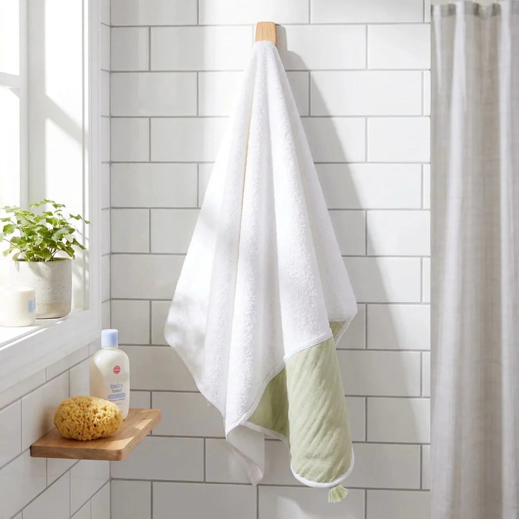 Mollia Baby Bath Towel (75 x 75 cm) - Green