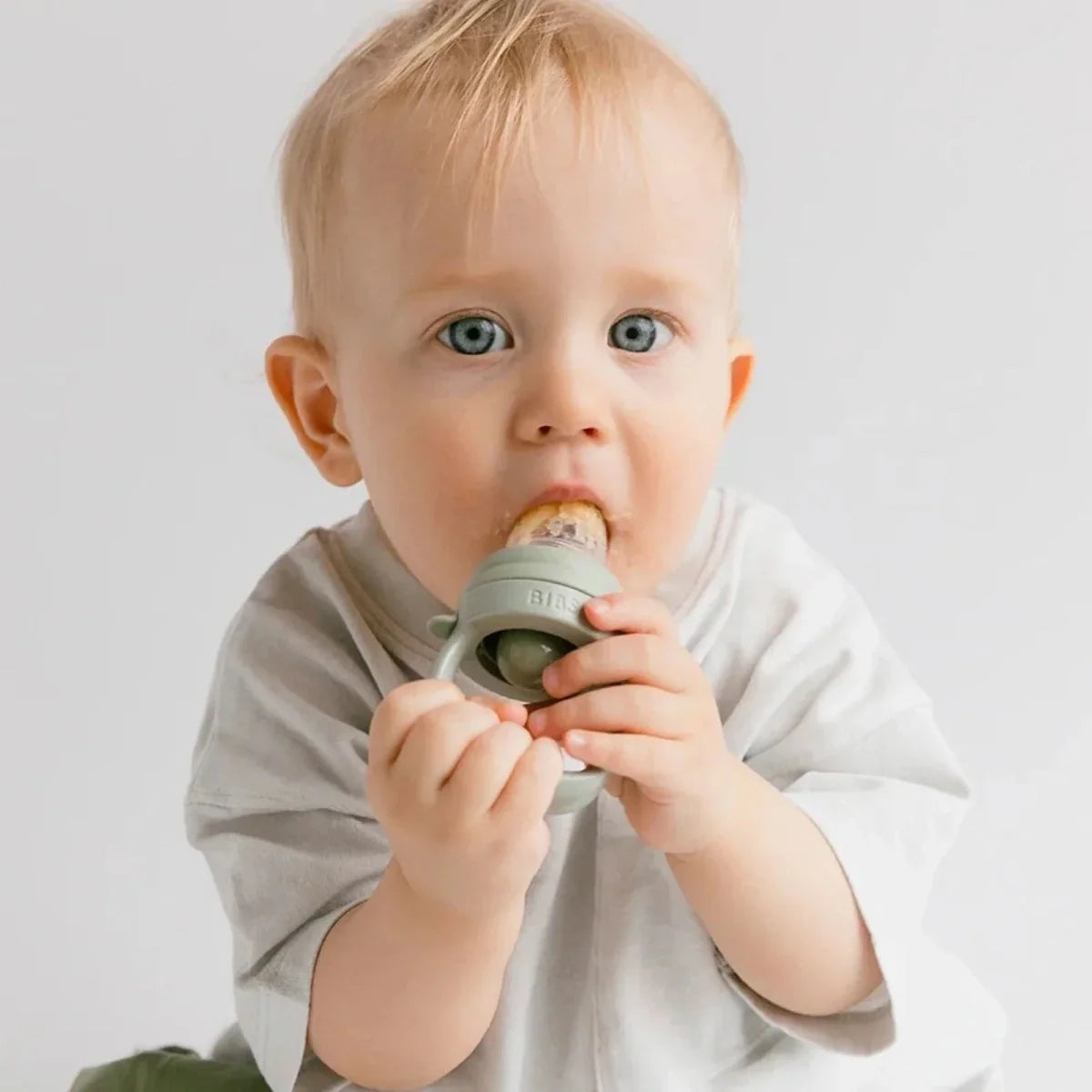 BIBS Baby Feeder - Blush