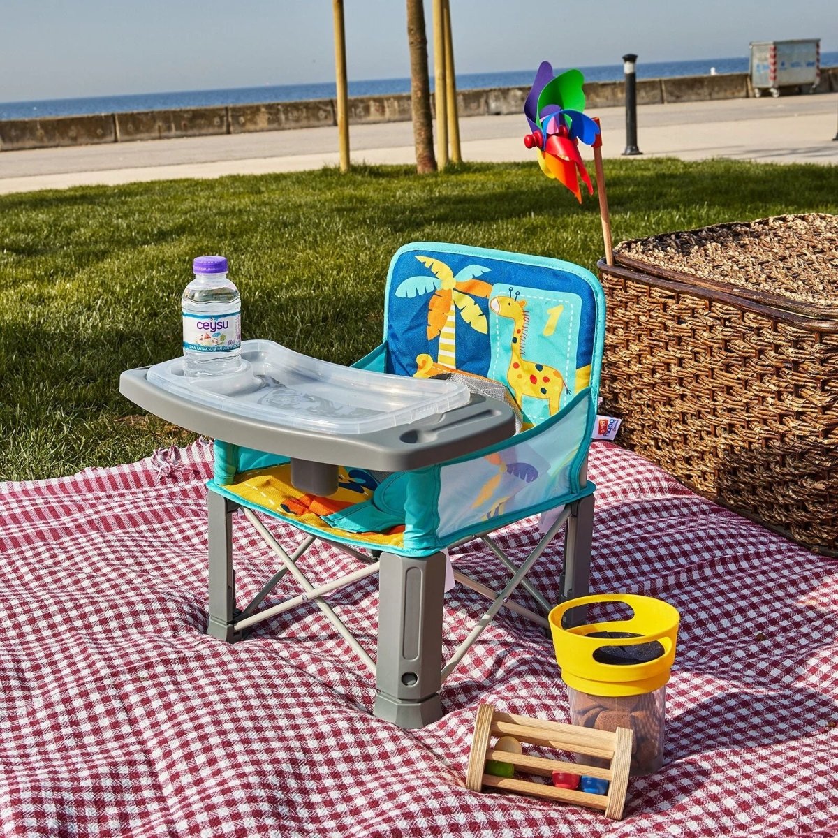 baby plus Picnic Booster Highchair - My friend Giraffe