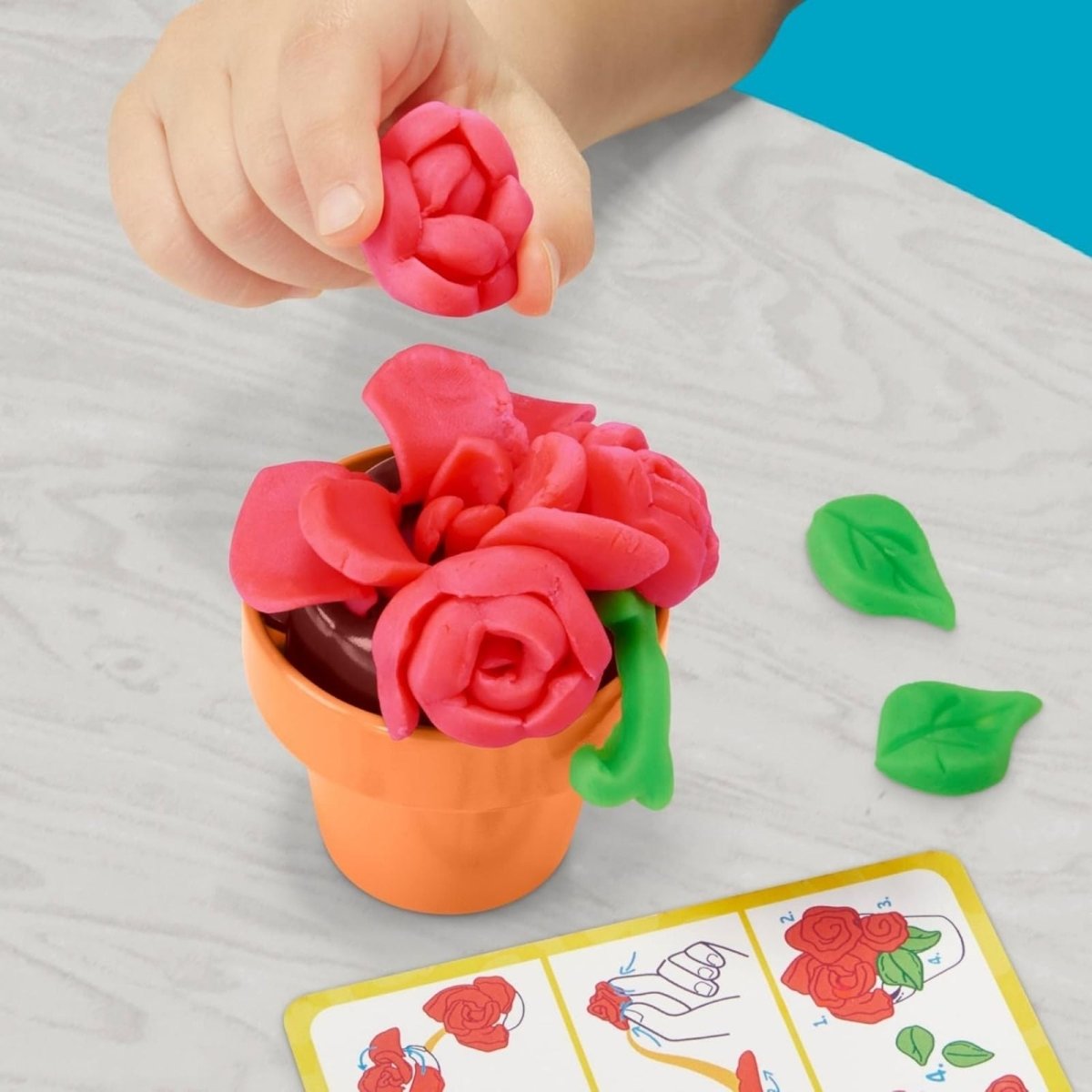 Play-Doh Blooming Flowers