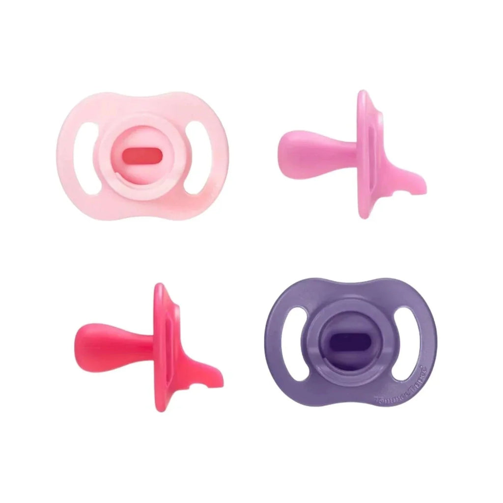 Tommee Tippee Ultra Light Soothers Girl 18-36 months Pack of 4