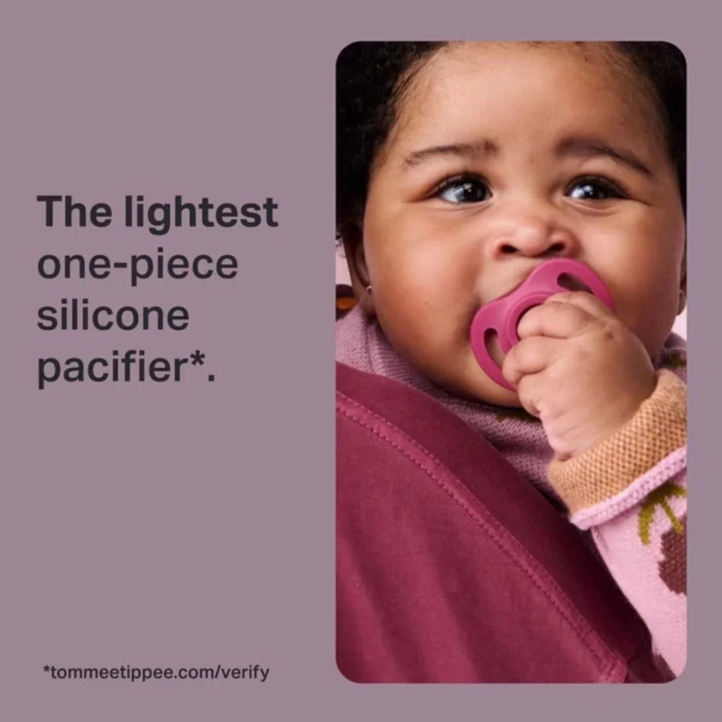Tommee Tippee Ultra Light Soothers Girl 18-36 months Pack of 4