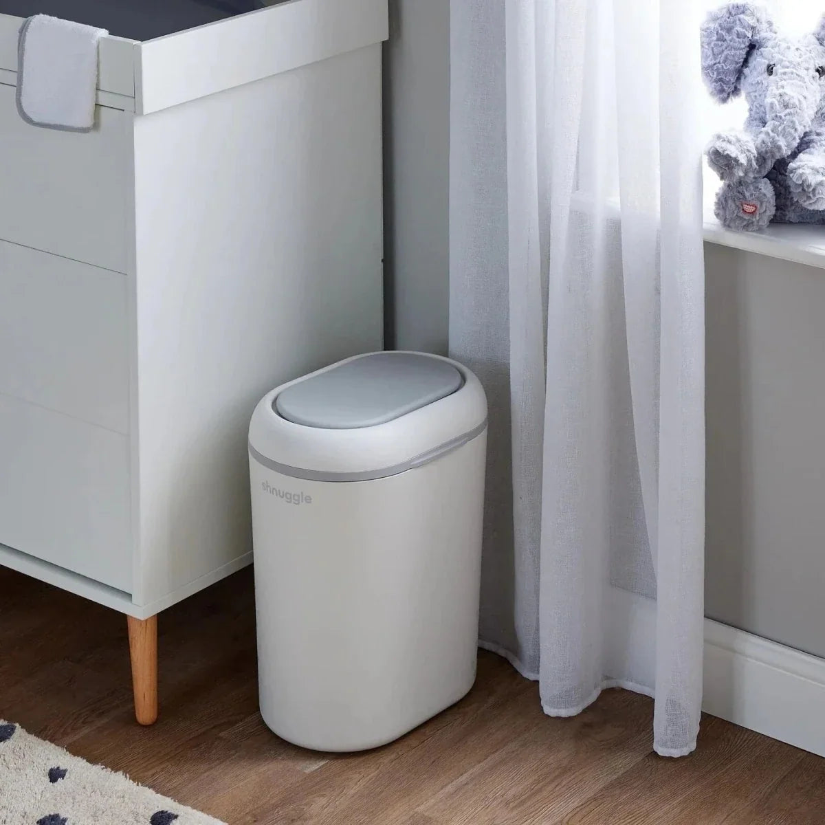 Shnuggle Eco-Touch Nappy Bin - White