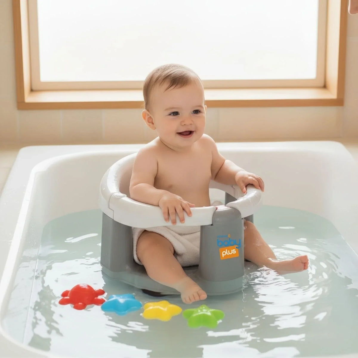 baby plus Bath Seat with Bath Toy
