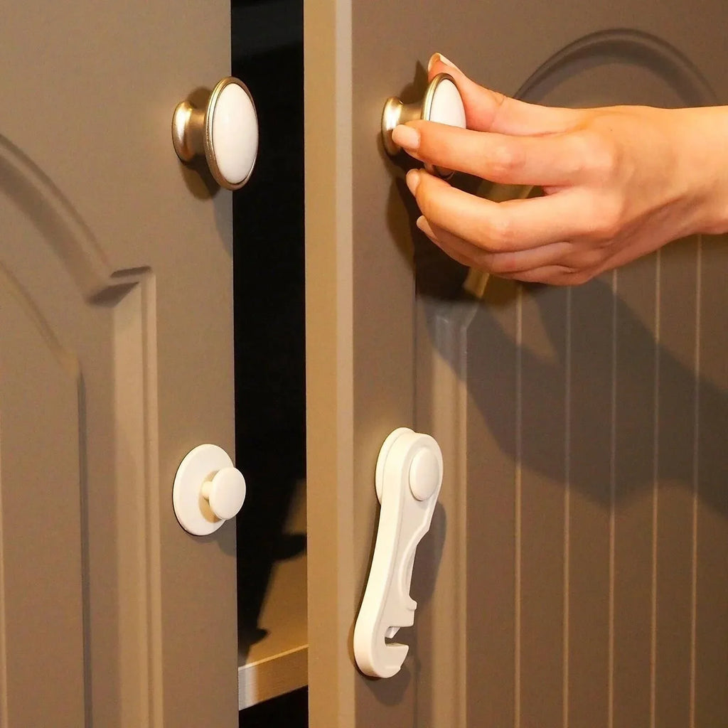baby plus Cupboard Latch Pack of 2