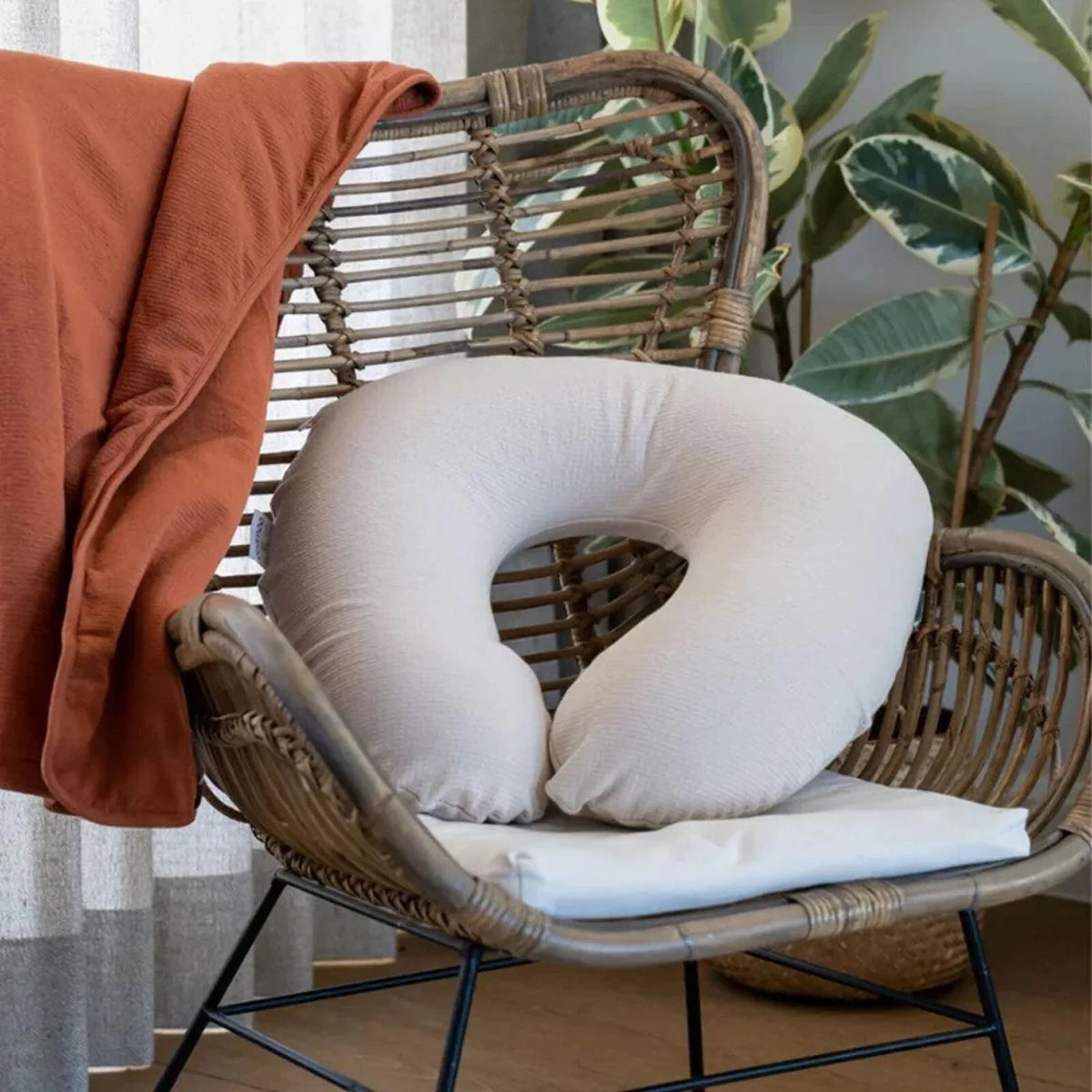 Doomoo Softy Muslin Nursing Pillow - Jersey Sand