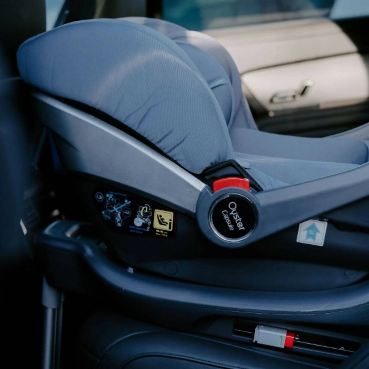 Oyster Capsule Isofix Base - Grey